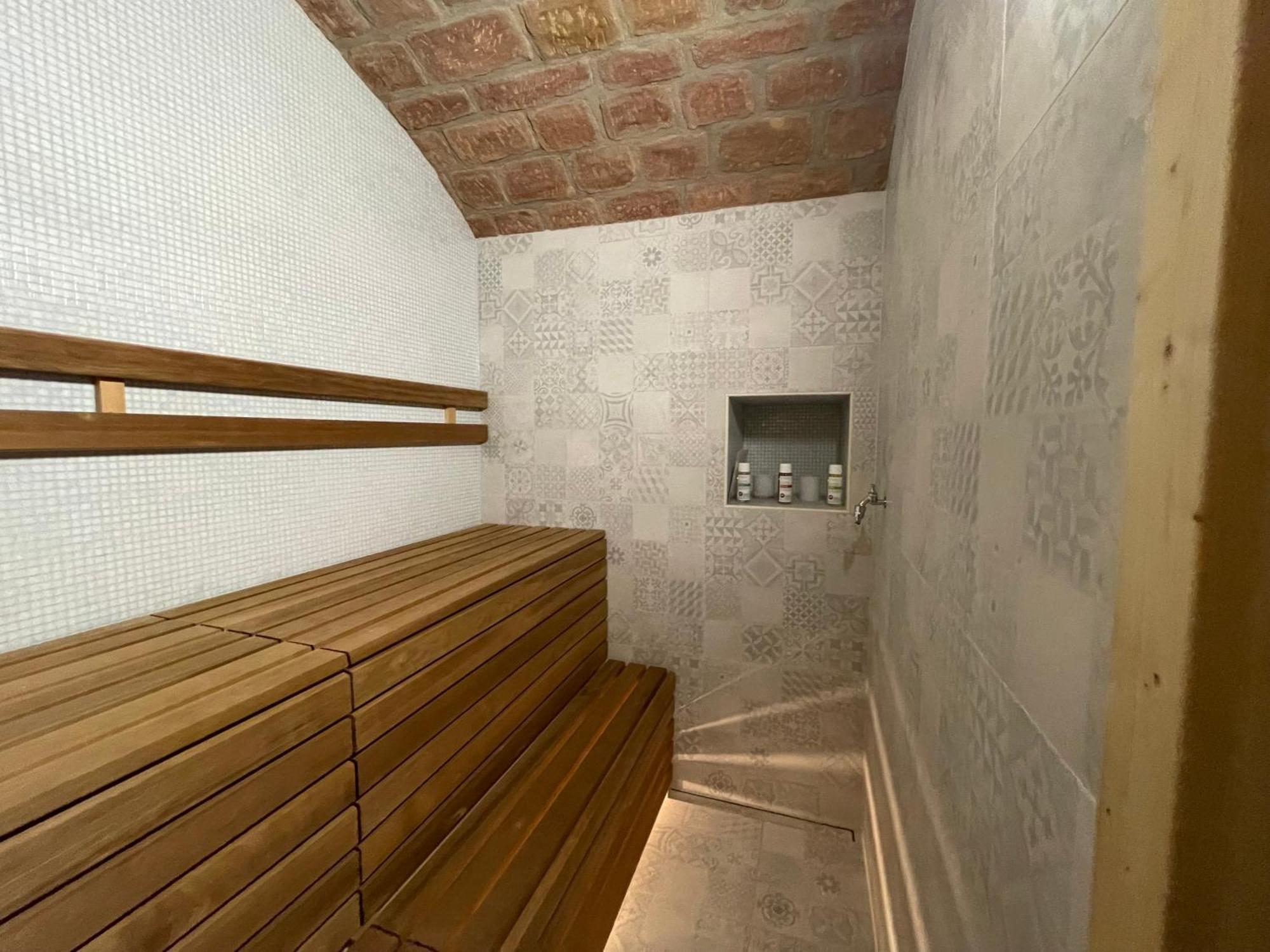Luxurioese Ferienwohnung Mit Wellness Oase Saarburg Exteriér fotografie