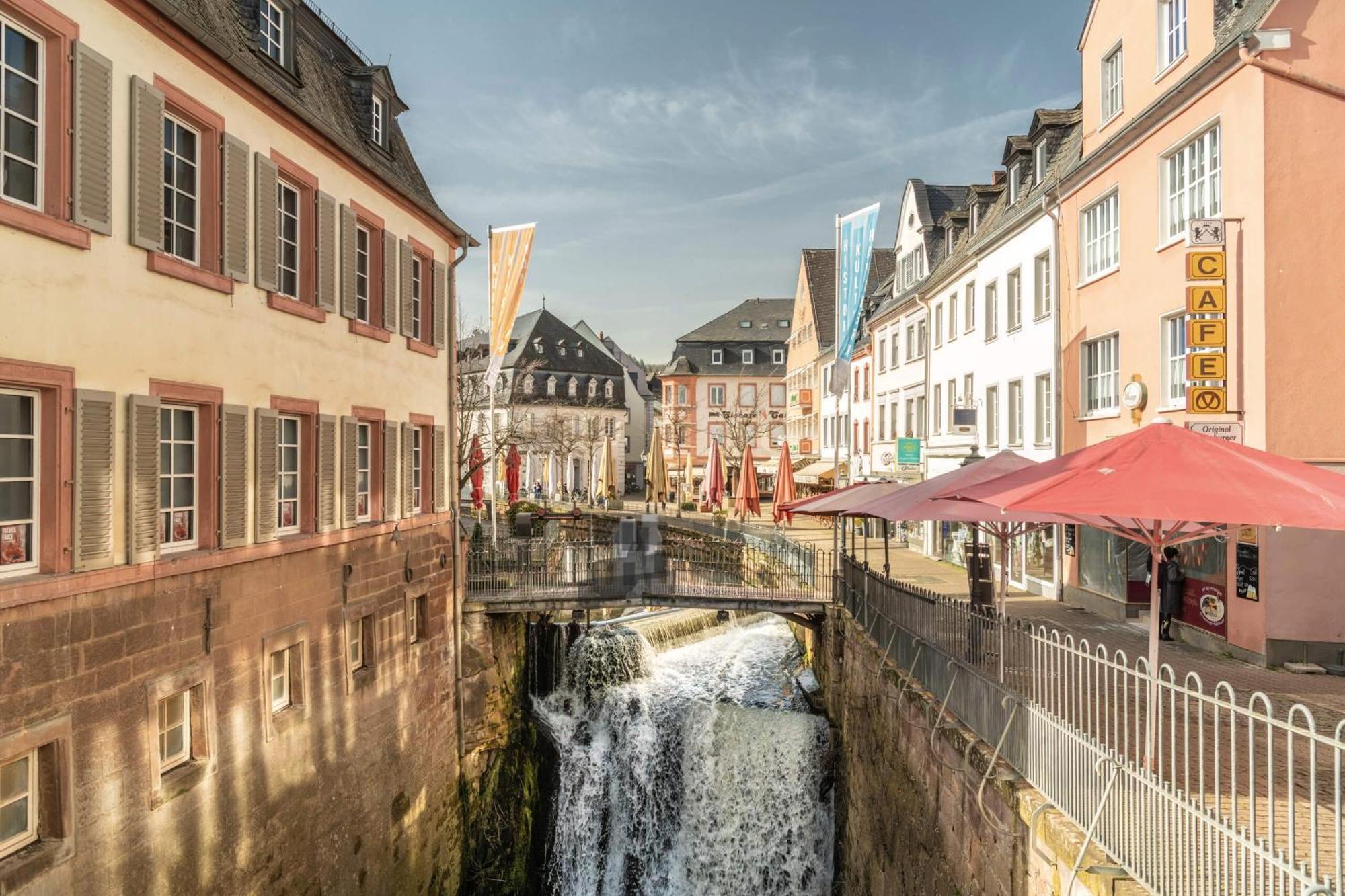 Luxurioese Ferienwohnung Mit Wellness Oase Saarburg Exteriér fotografie